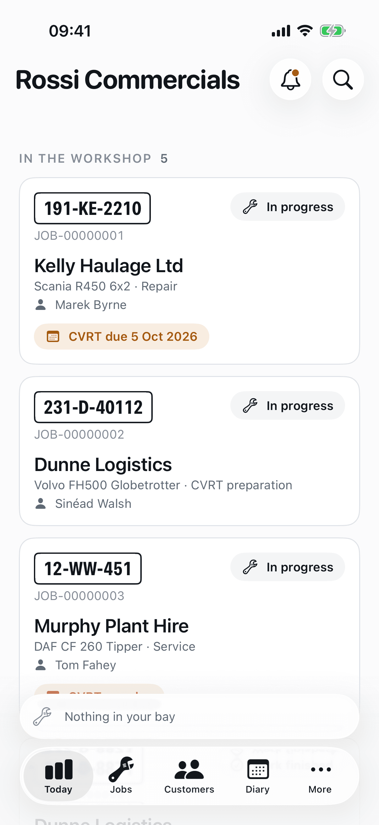 The Today screen on iPhone: the workshop's name, and every job in the workshop with its plate, customer, vehicle and mechanic